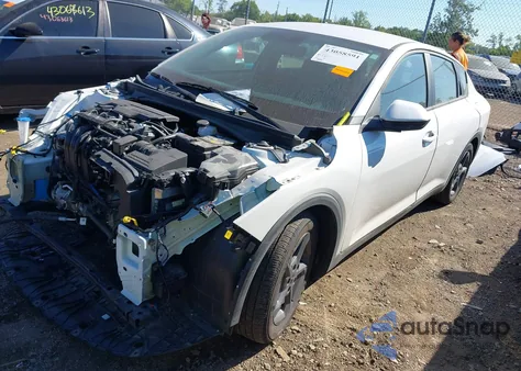 2025 Kia K4 Lxs z USA, uszkodzony, nr VIN 3KPFT4DE1SE017480